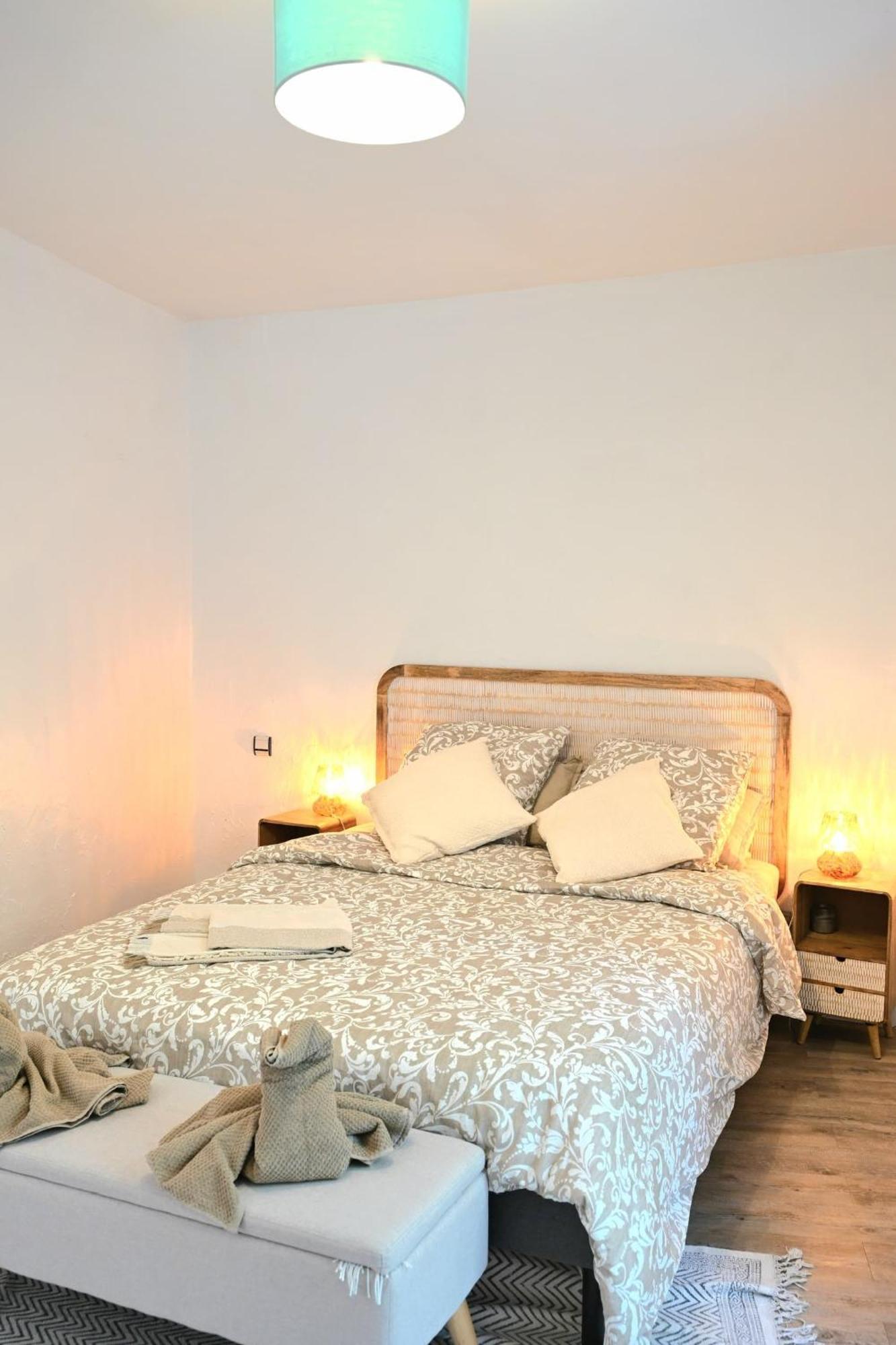 The Seaside Serenity - Calm & Charming Bay View Flat - Heart Of Villefranche Екстер'єр фото