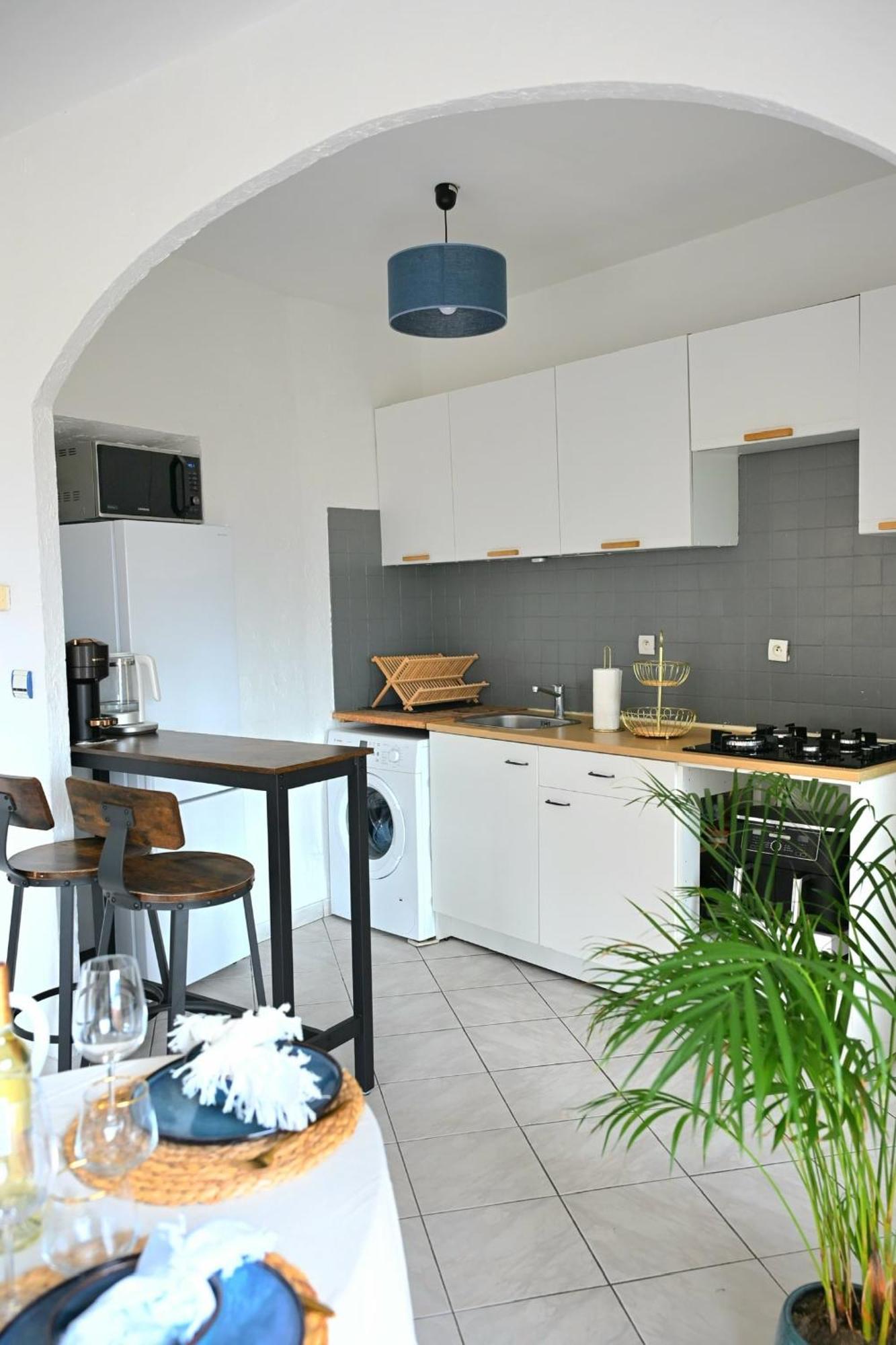 The Seaside Serenity - Calm & Charming Bay View Flat - Heart Of Villefranche Екстер'єр фото